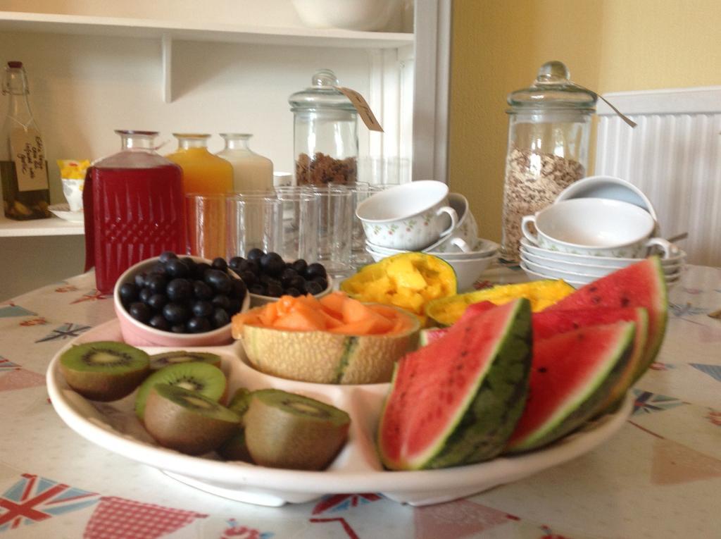 Hooray Henrys Bed & Breakfast Sheringham Ngoại thất bức ảnh