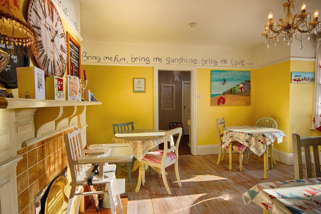 Hooray Henrys Bed & Breakfast Sheringham Ngoại thất bức ảnh