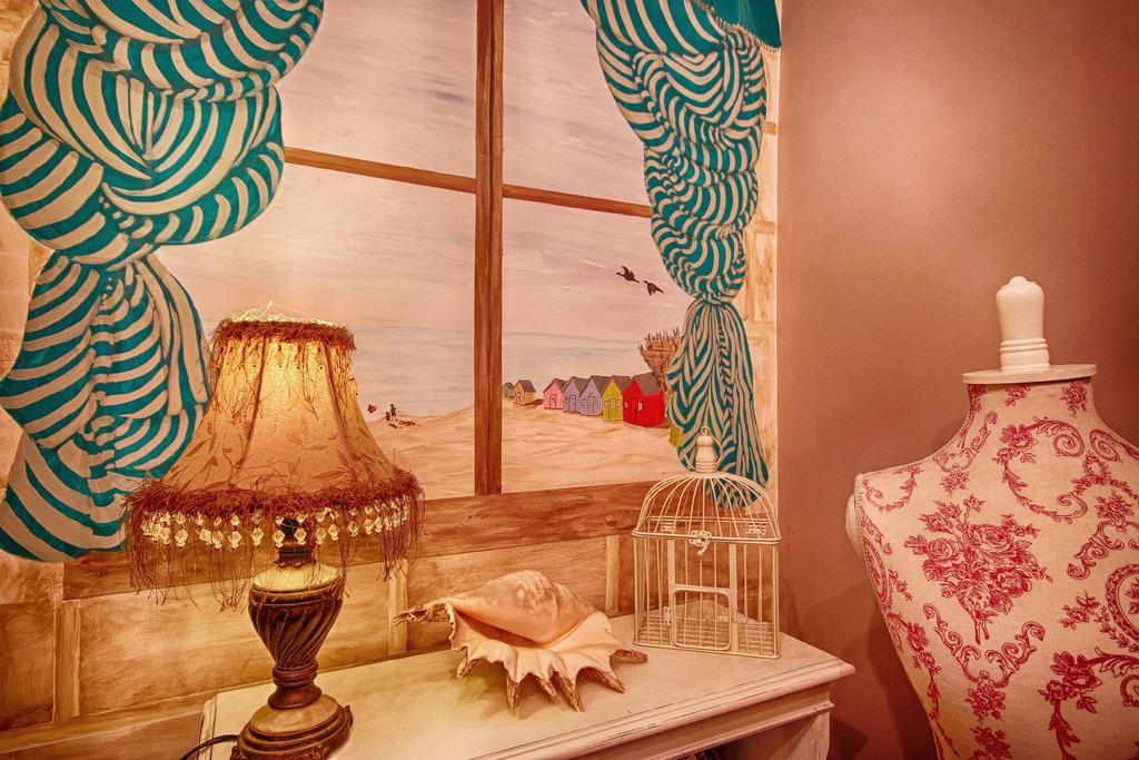 Hooray Henrys Bed & Breakfast Sheringham Ngoại thất bức ảnh