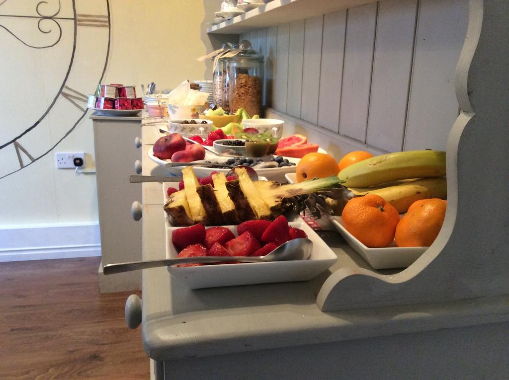 Hooray Henrys Bed & Breakfast Sheringham Ngoại thất bức ảnh