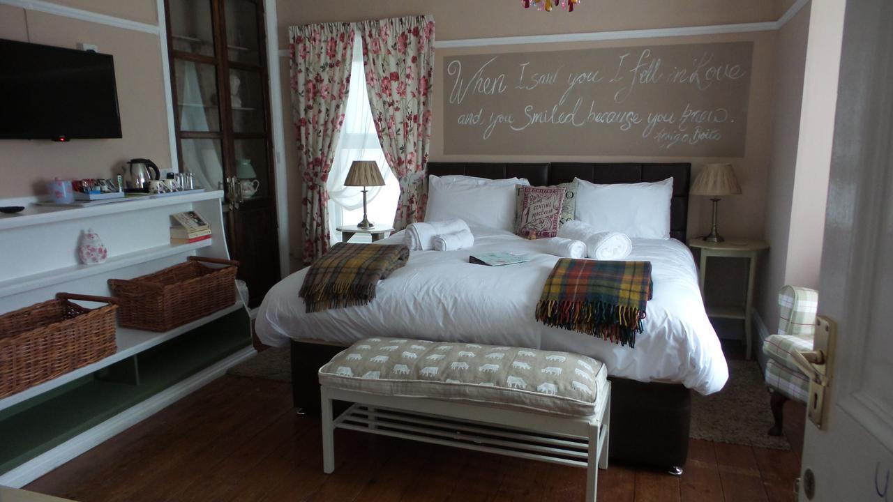 Hooray Henrys Bed & Breakfast Sheringham Ngoại thất bức ảnh