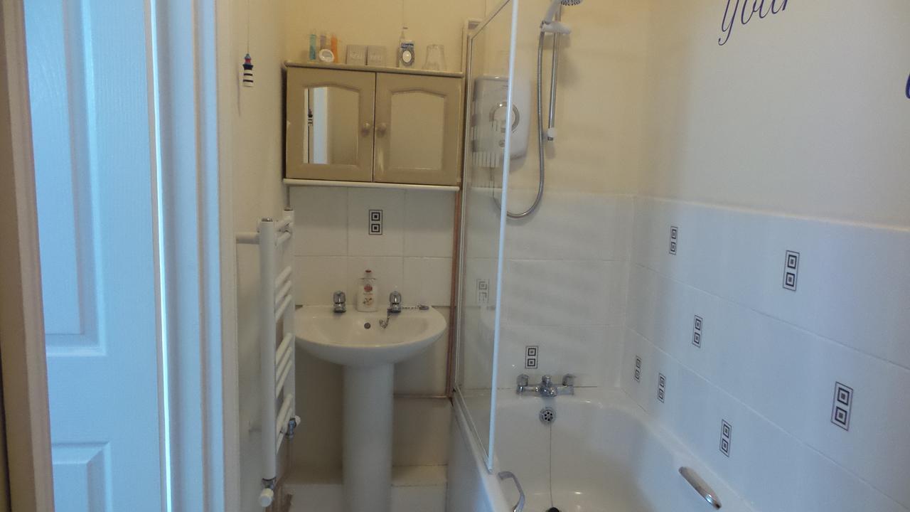 Hooray Henrys Bed & Breakfast Sheringham Ngoại thất bức ảnh